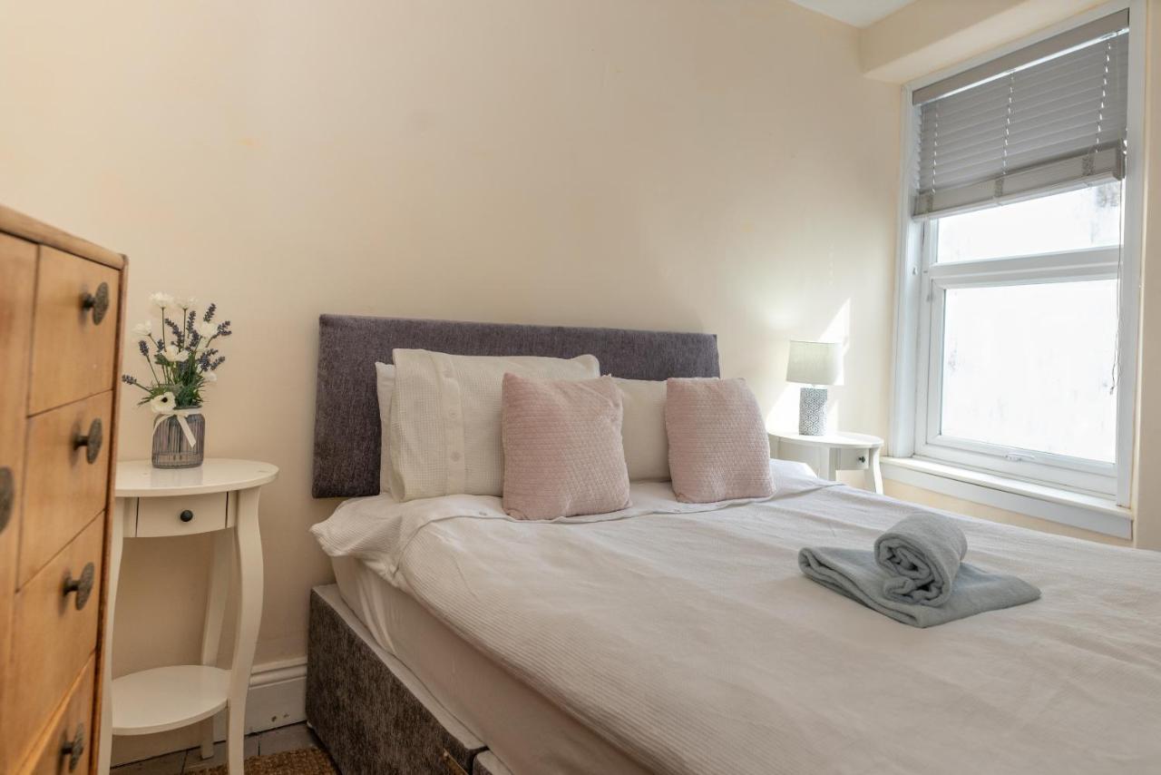 Belmont - 4 Bed - Hot Tub Additional Cost - Sleeps 10-tjs22bv * Ilfracombe
